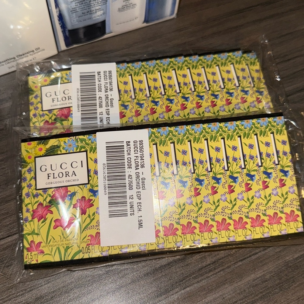 NEW Gucci Flora Gorgeous Orchid Listing is for 2 x 1.5 ml
Each sample = 1.5 ml